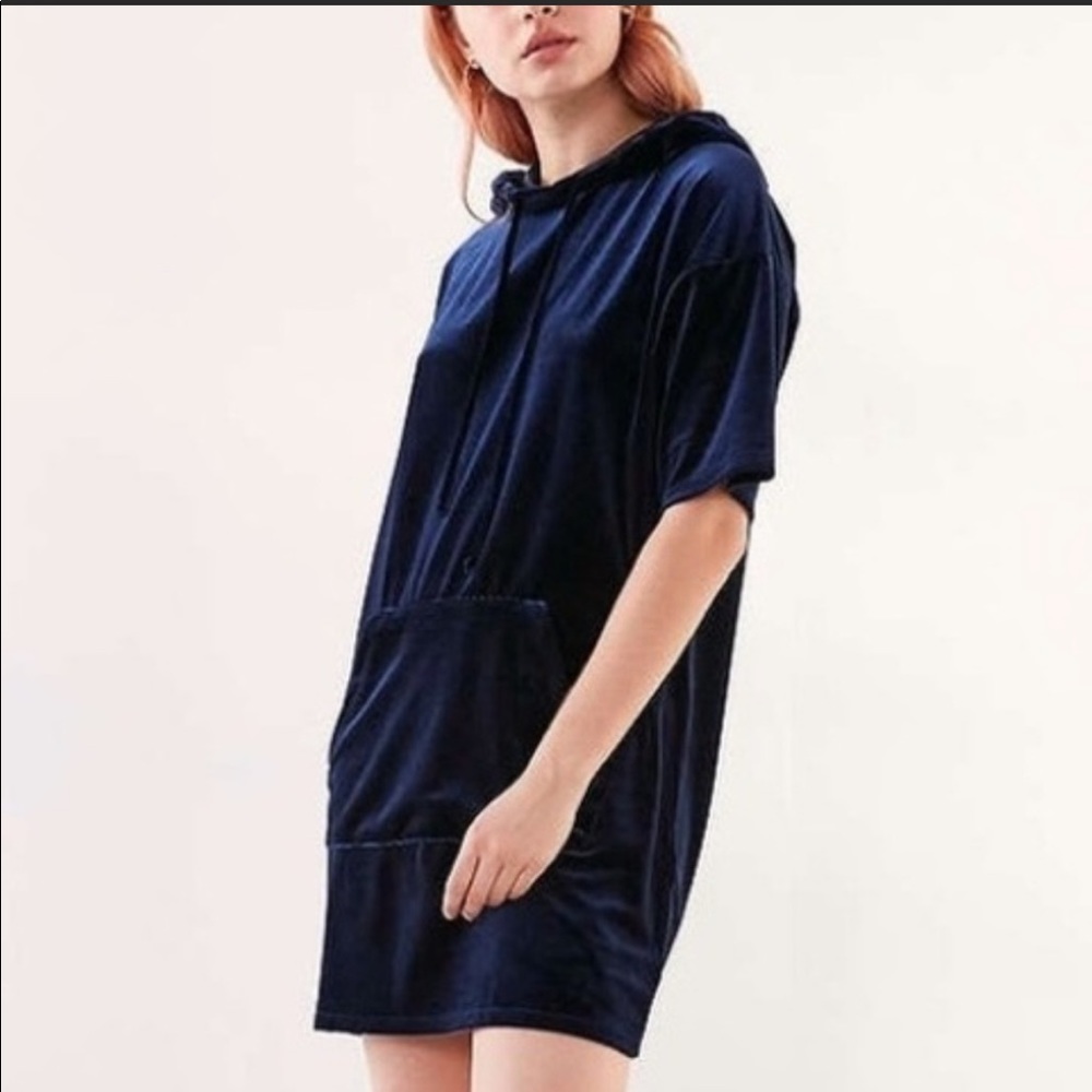 Silence + Noise (at urban outfitters) Velvet Sweatshirt Dress